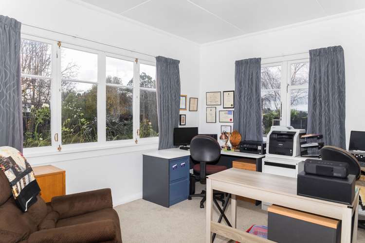 64 Guy Street Dannevirke_10