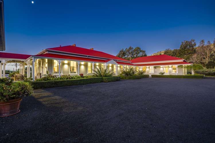 'Cape South' - 55 Waipuka Road Waimarama_11