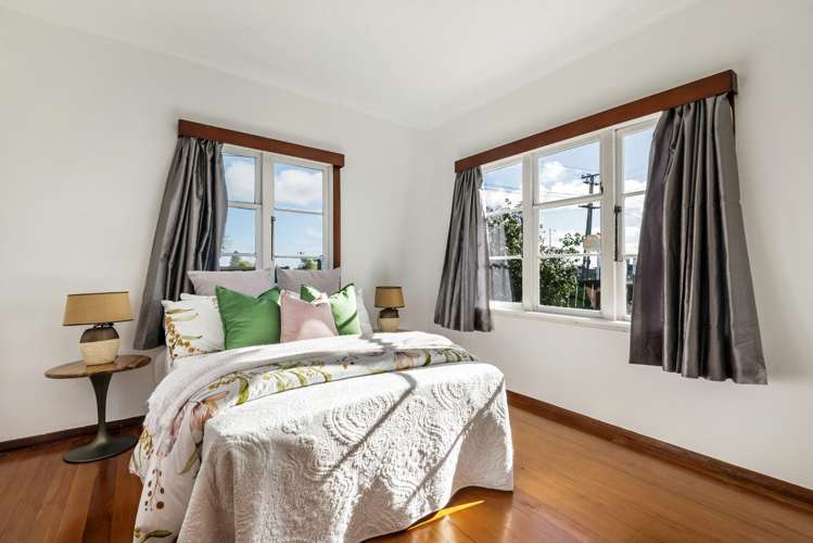 1/112 Carrington Road Mount Albert_11