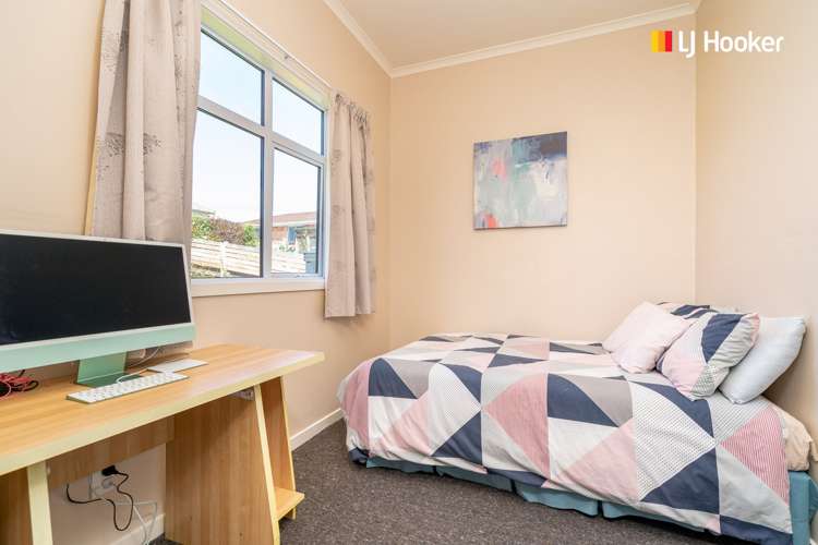 11 Crest Street Tainui_14
