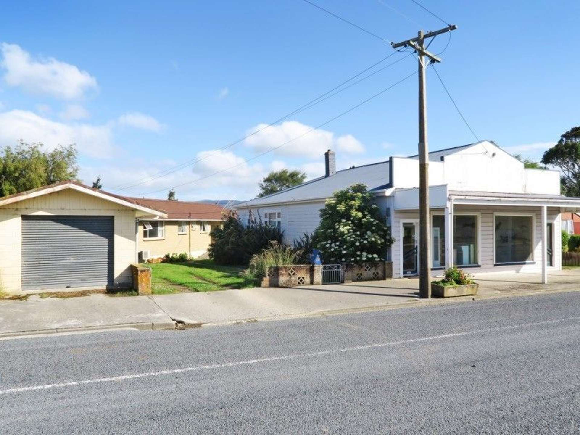 26 Waikawa Road Owaka_0