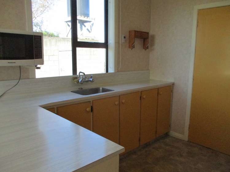 30 Manse Street Clinton and Surrounds_1