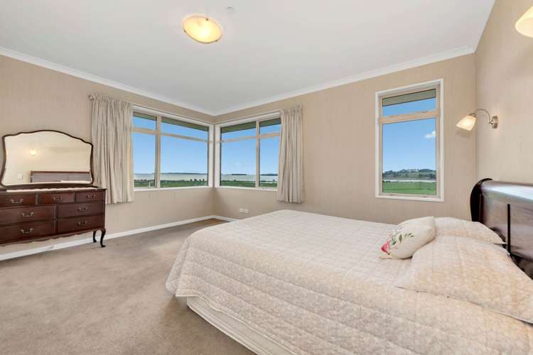 48 Porterfield Road Whitford_22