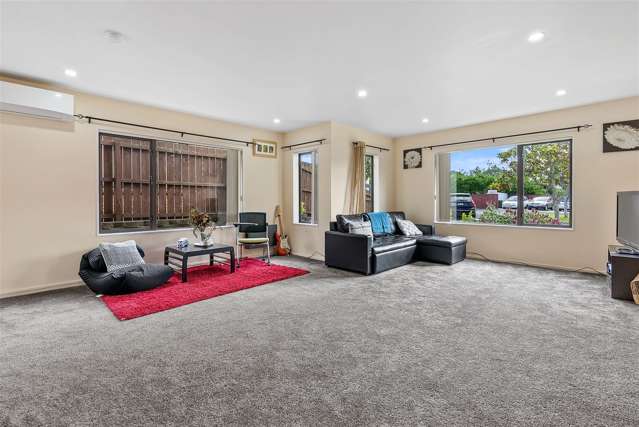 6 Whitbourne Heights Manurewa_3