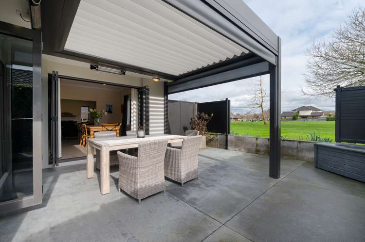 52 Wiltshire Drive Huntington_8