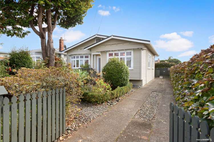 261 Meola Road Point Chevalier_17