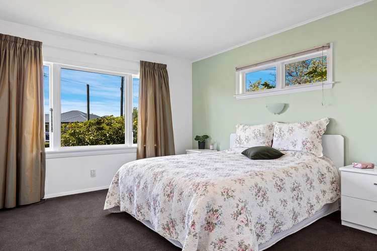 6 Nyoli Street Northcote_16