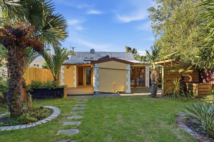 36 Burke Street Addington_17