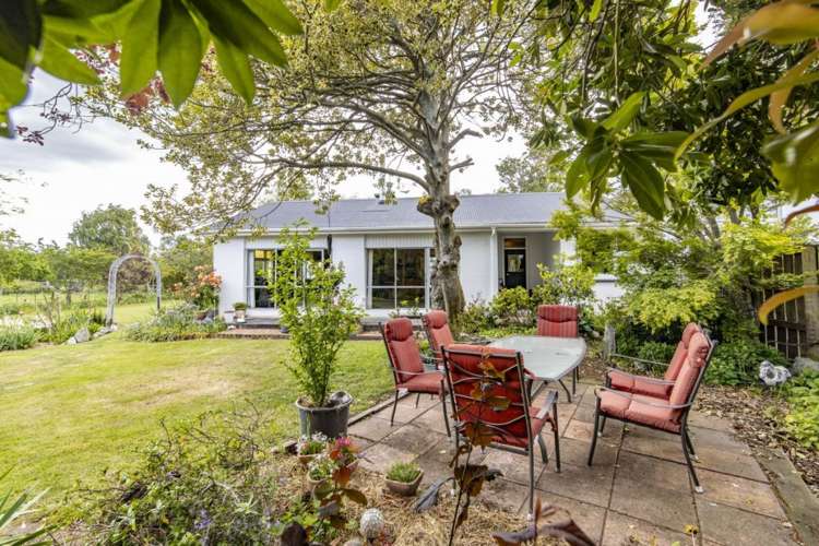 677 Woodstock Road Burnt Hill_17