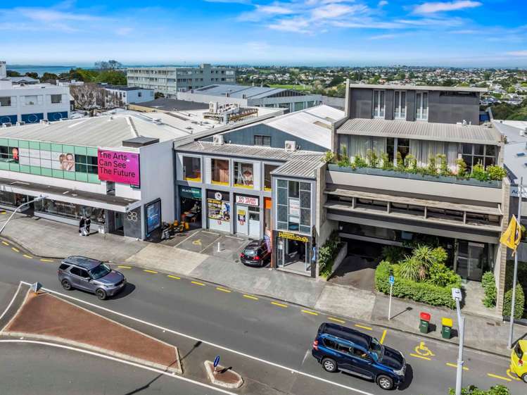 44 Broadway Newmarket_2