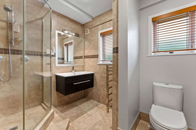 11 Katui Street Castor Bay_27