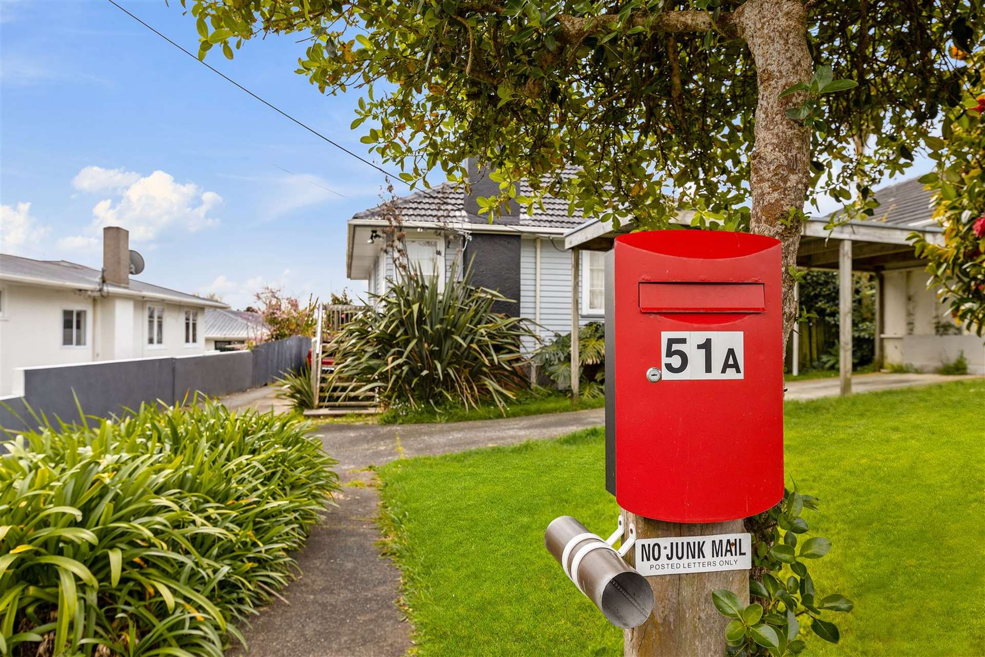 1/51 Vodanovich Road Te Atatu South_0