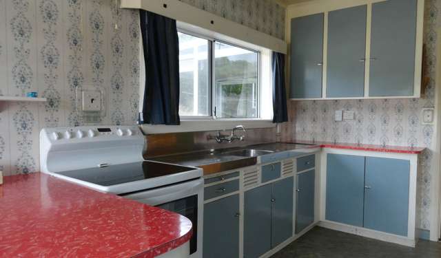 194 The Ridgeway Stoke_4