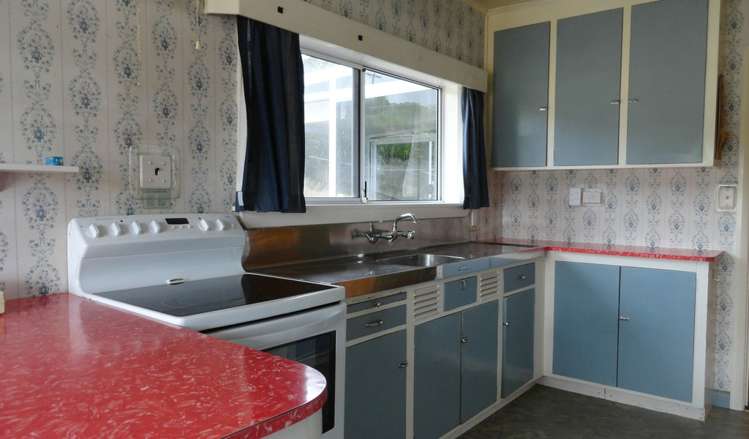 194 The Ridgeway Stoke_4