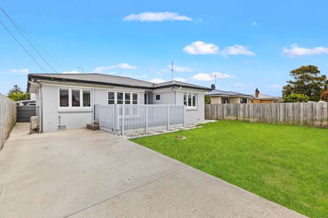 Solid Freehold Brick House in Papakura – Act Fast!