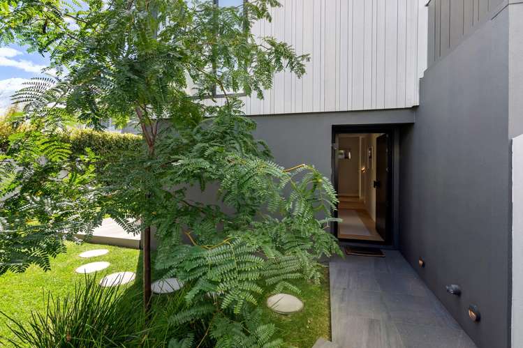 1B Winsomere Crescent Westmere_1