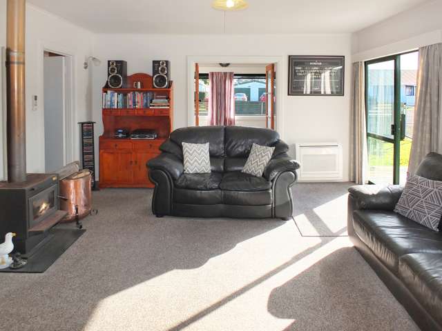 28 Linklater Avenue Foxton Beach_3