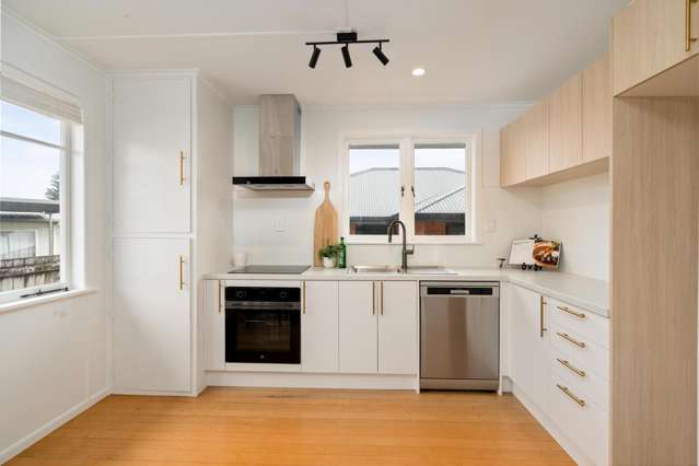 13 Alverstoke Road Parkvale_4