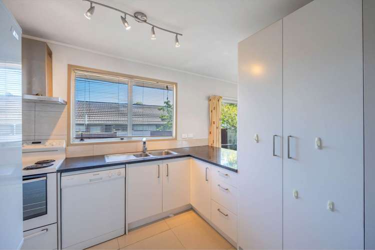 1/11 Tomintoul Place Highland Park_9