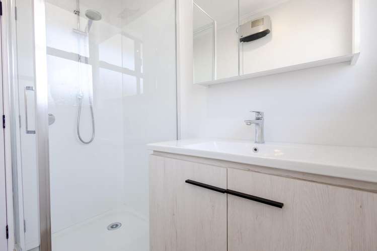 5 West Drive Hokitika_15