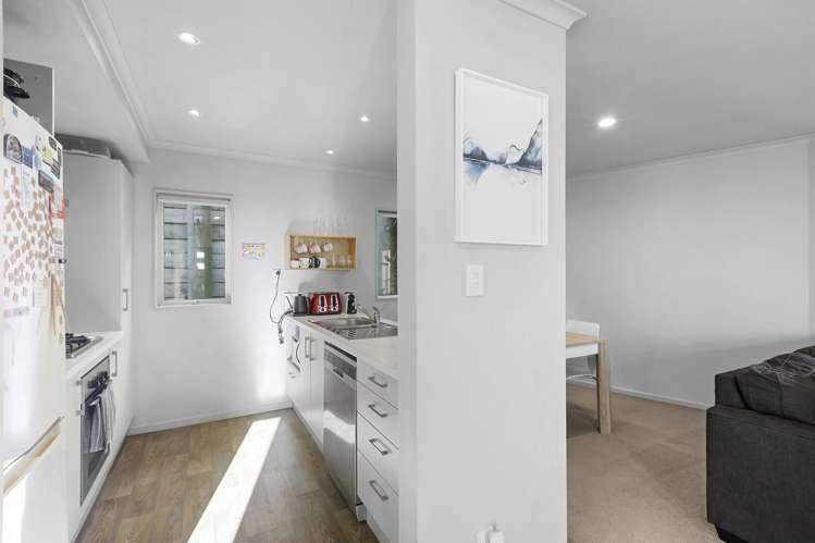 8/16 Black Rock Road Newlands_9