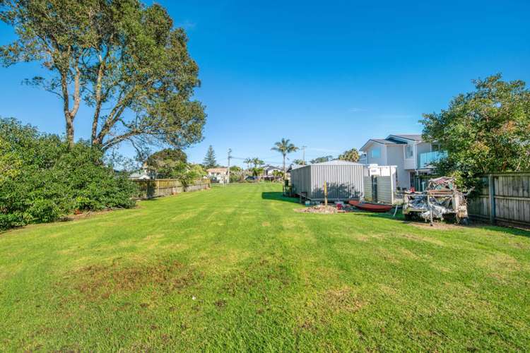 3 Herman Street Arkles Bay_11