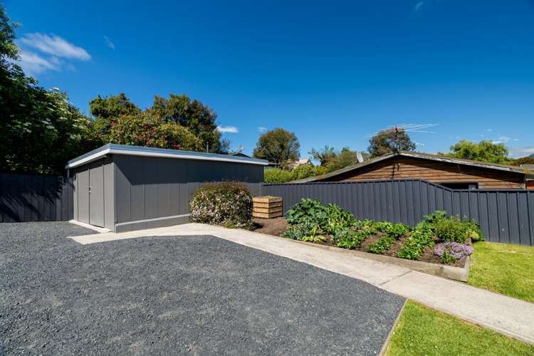 1 Benfell Street Green Island_25