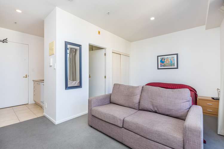 4h/14 Waterloo Quadrant Auckland Central_12