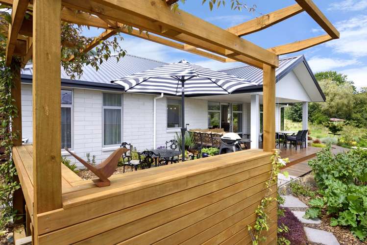 71 Sunningdale Drive Stoke_18