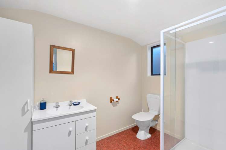 202 Stone Street Wanaka_14