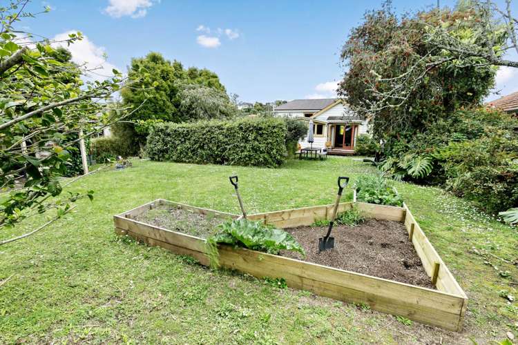 36 The Parade Saint Heliers_16