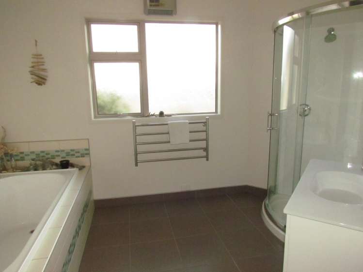 10 Chandler Crescent Clyde_11