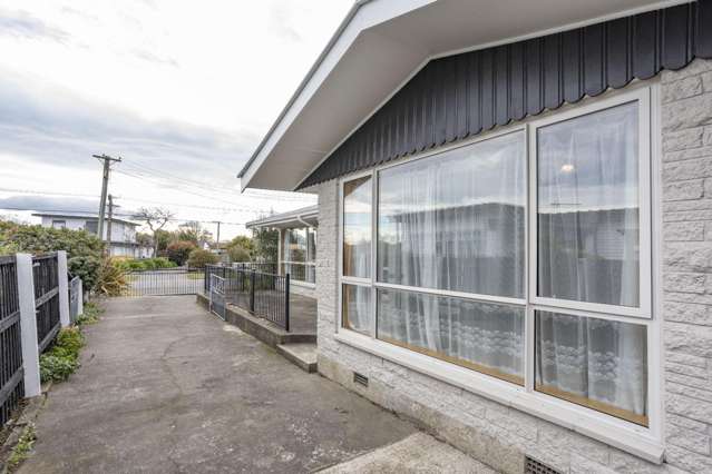 Spacious 3-Bedroom House for Rent in Mairehau, Christchurch City