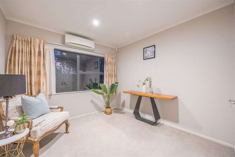 6 Fairhill Place Flat Bush_20