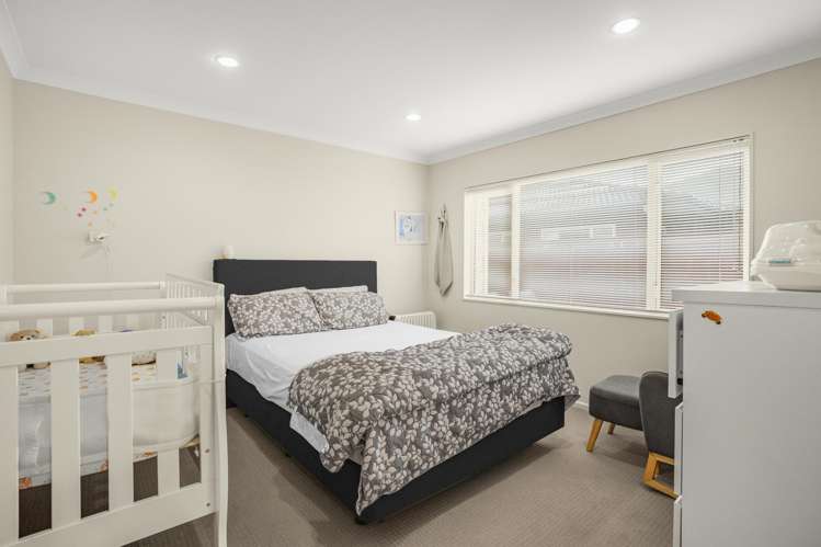 4 Sun Valley Grove Wainuiomata_13