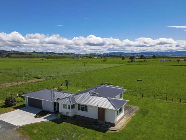 313 and 326 Front Miranda Road Waitakaruru_2