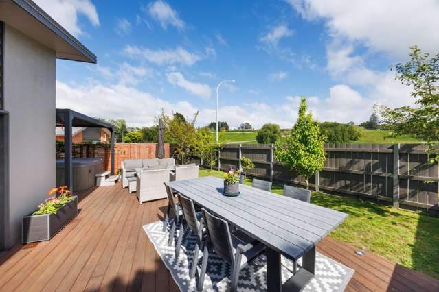 Modern family living with rural views