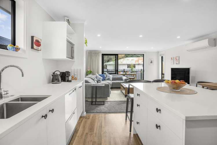 2/5 Westminster Road_3