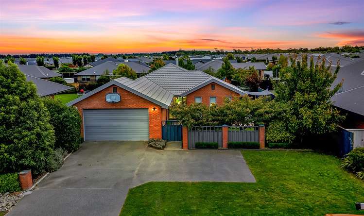 188 Brookside Road_0