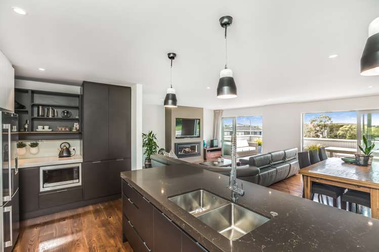 35 Ripon Crescent Meadowbank_1