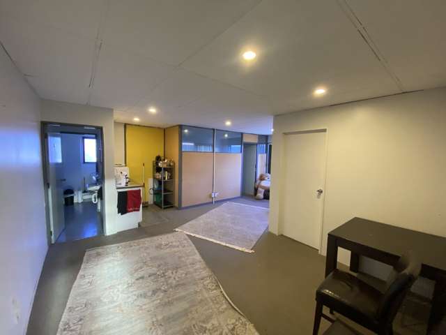 8/4 Kellow Place Wiri_4