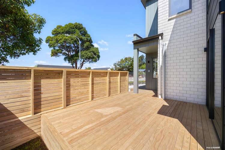 11B Mimosa Place Bucklands Beach_11