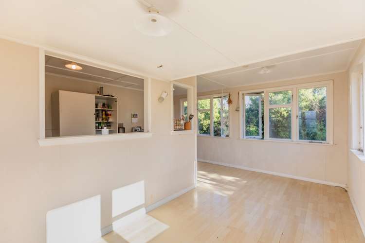 1238 Cunningham Crescent Mayfair_7