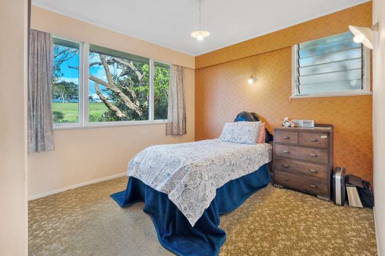 129 Cook Street Howick_12