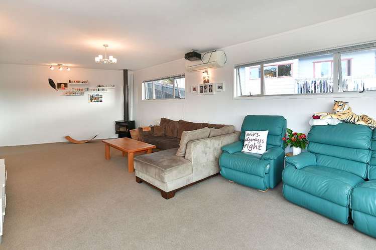 43 Pohutukawa Avenue Red Beach_5