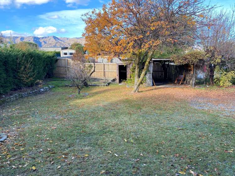 130 Capell Avenue Lake Hawea_13