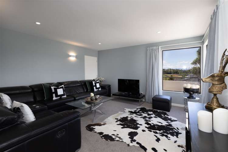 29 Pine Hill Rise Fairhall_10