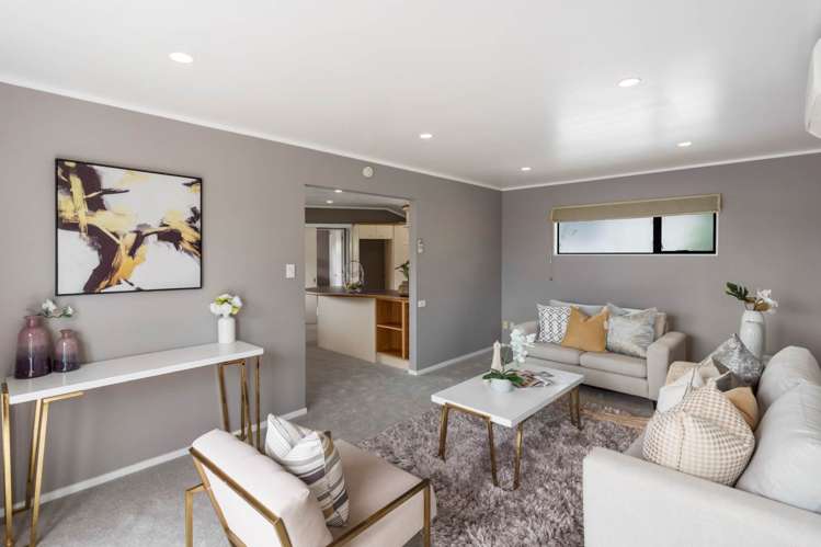 2/4 Mercury Lane Windsor Park_6