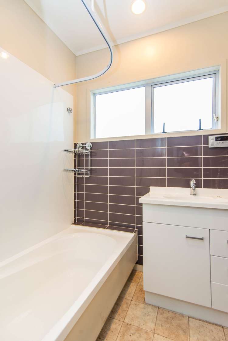 30 Taurus Crescent Beach Haven_8