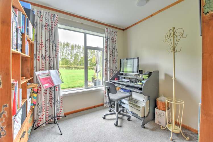 62 Bowmar Road Waimumu_15